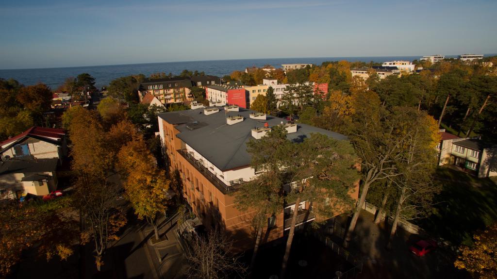 Planeta Hotel Мельно Экстерьер фото