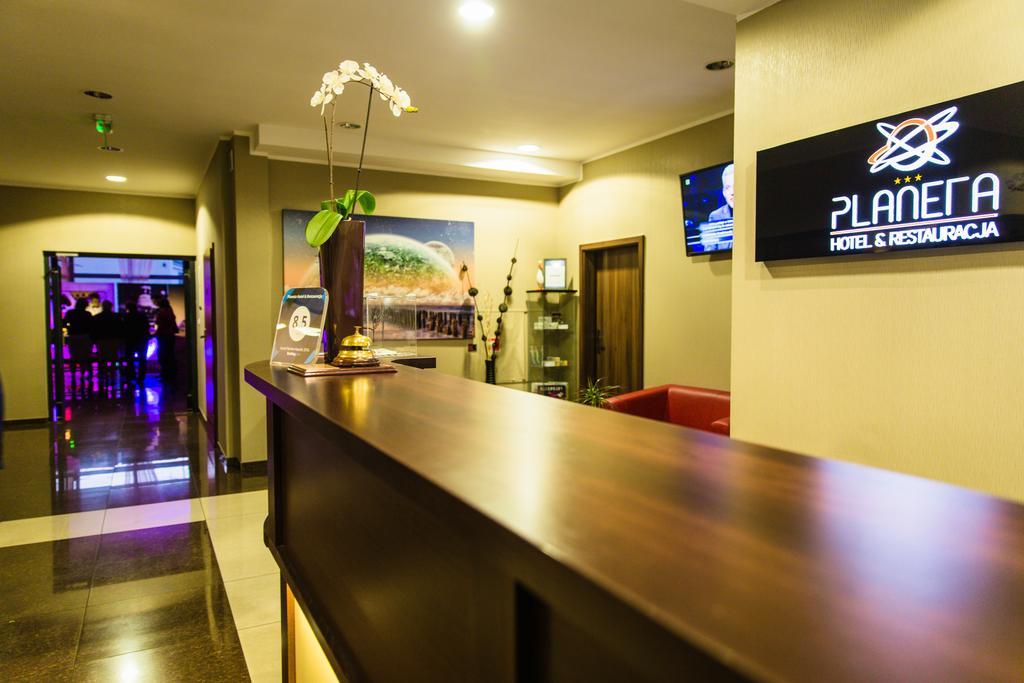 Planeta Hotel Мельно Экстерьер фото